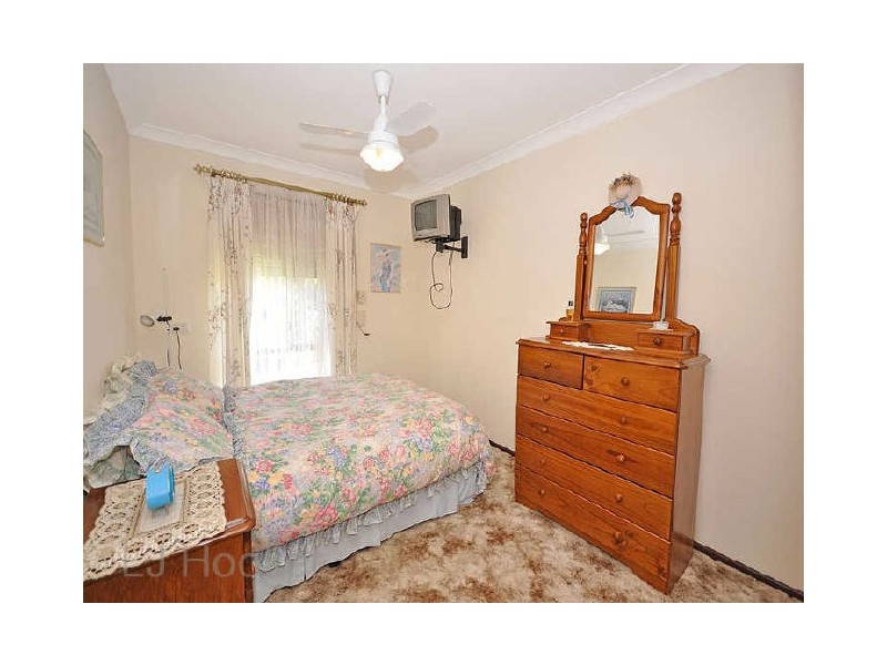 8 Rolland Court, Leeming WA 6149