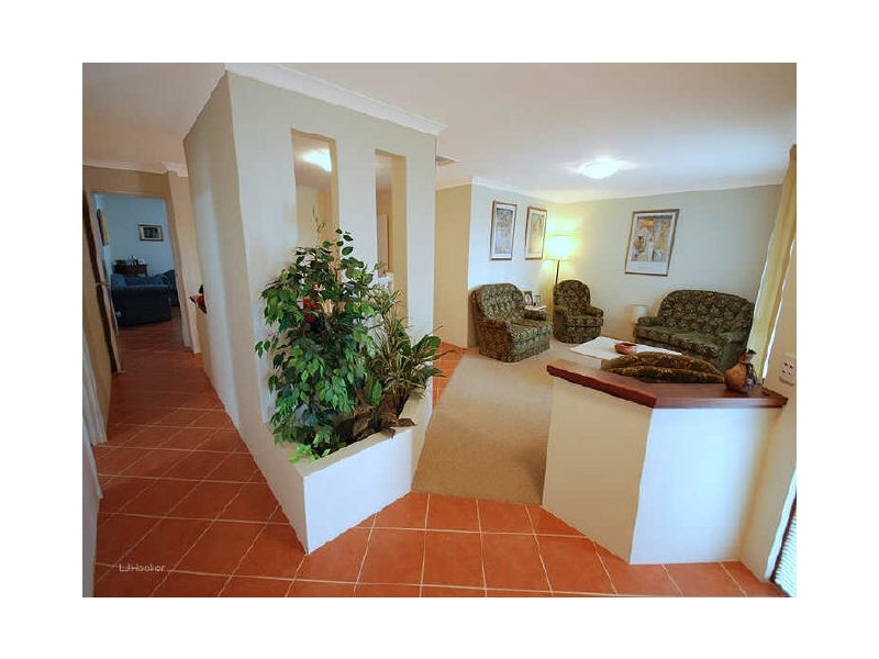 75 Sylvan Crescent, Leeming WA 6149