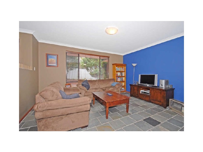 8 Brice Close, Leeming WA 6149