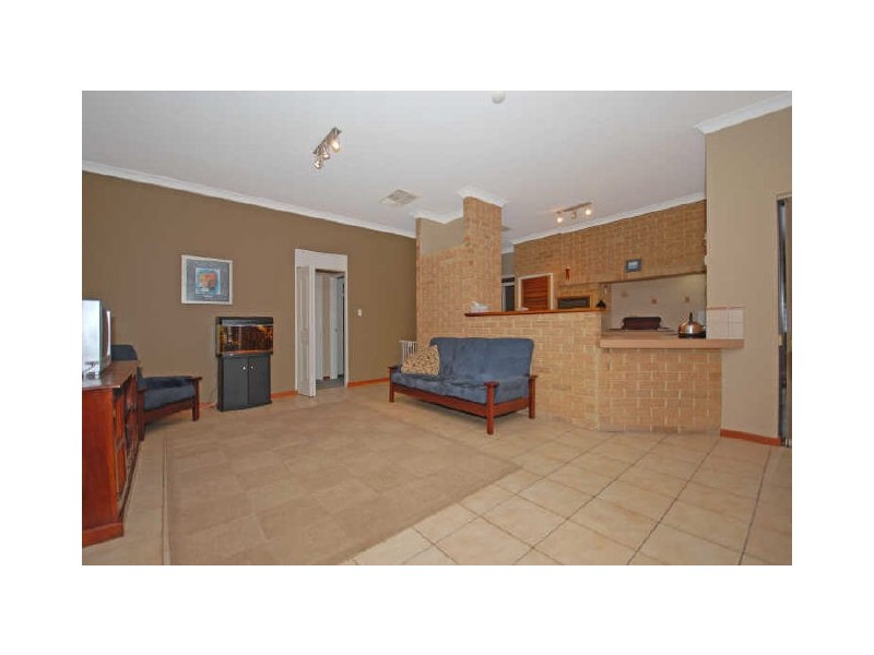 8 Brice Close, Leeming WA 6149