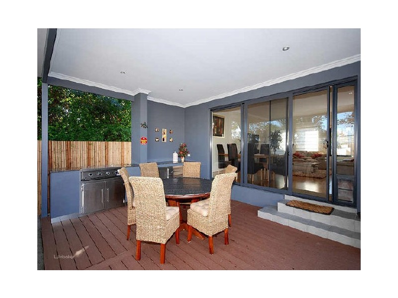 15B Norma Road, Alfred Cove WA 6154