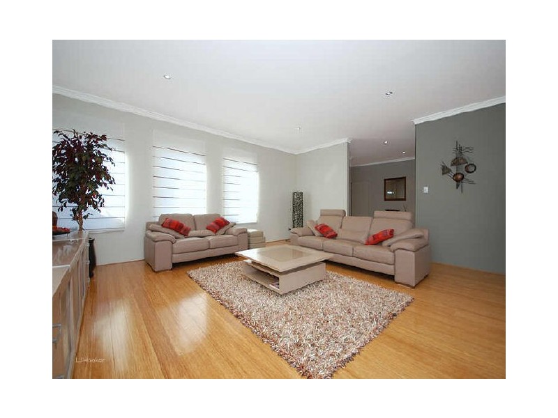 15B Norma Road, Alfred Cove WA 6154