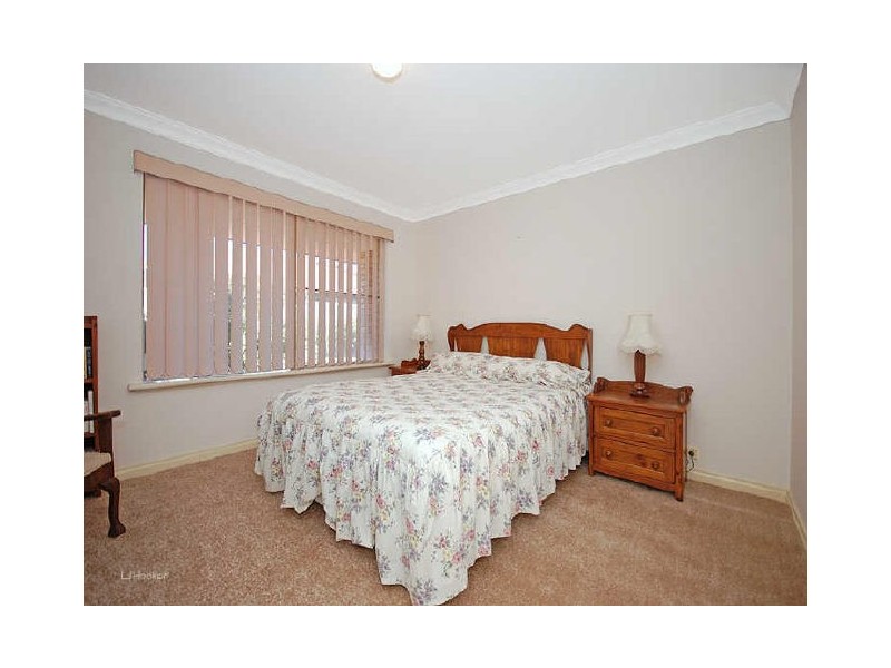 12B Smokewood Place, Leeming WA 6149