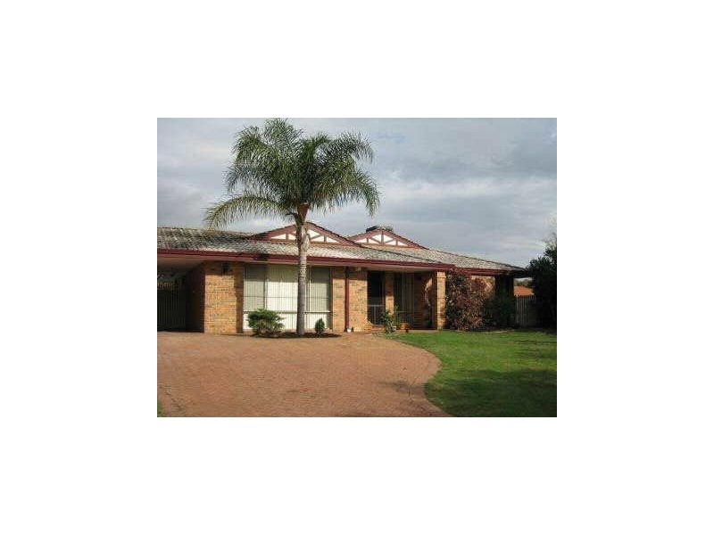 6 Adey Court, Leeming WA 6149