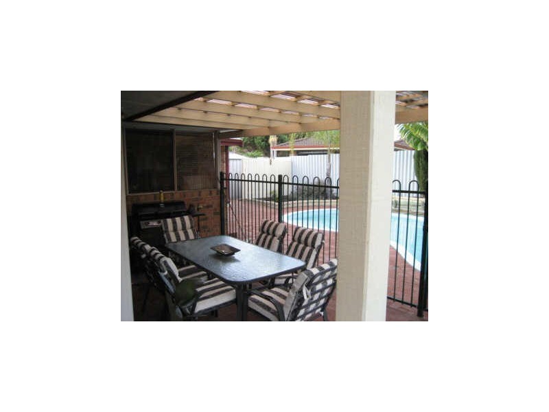 6 Adey Court, Leeming WA 6149