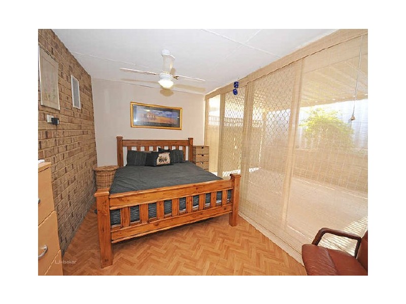 6 Nallan Place, Yangebup WA 6164