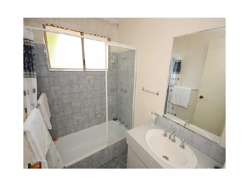 6 Nallan Place, Yangebup WA 6164