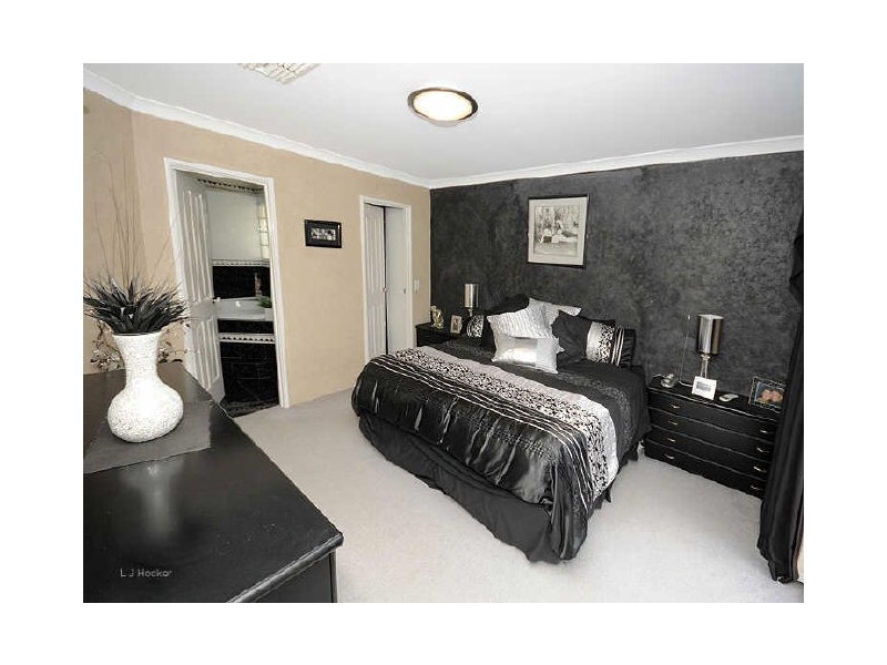 4 Laguna Green, Jandakot WA 6164