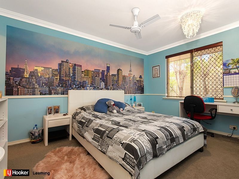 74 Casserly Drive, Leeming WA 6149