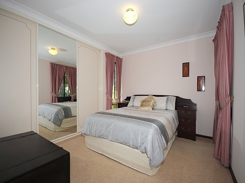 10 Krugger Place, Leeming WA 6149