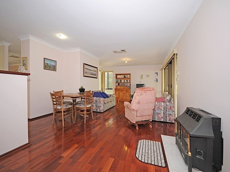 10 Krugger Place, Leeming WA 6149
