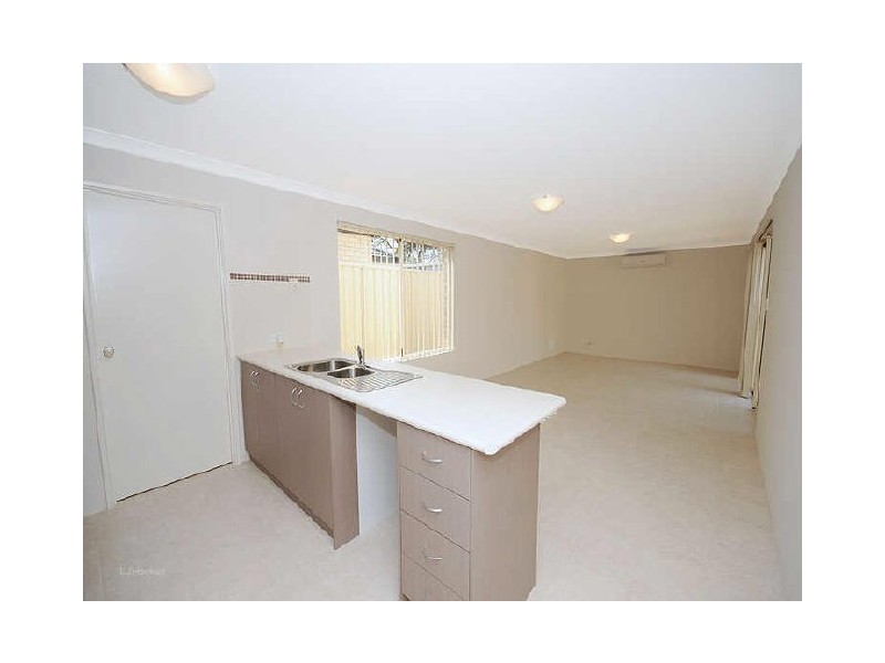 2/8 Kilmurray Way, Balga WA 6061