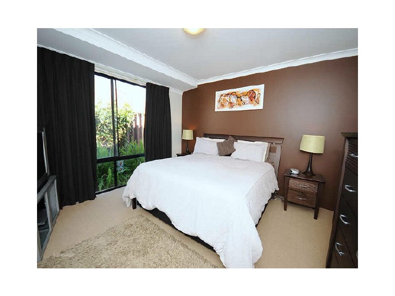 11 Karijini Close, Bibra Lake WA 6163