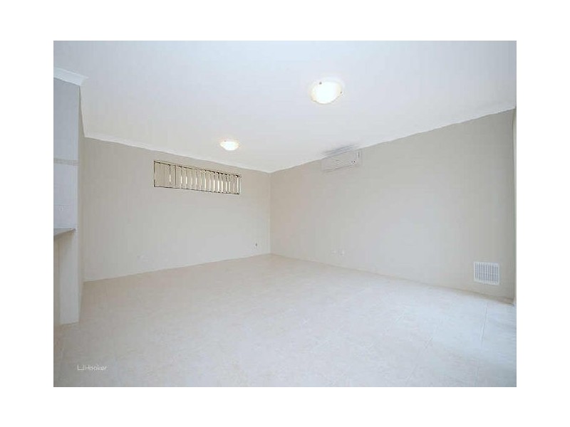 1/2 Hepburn Way, Balga WA 6061