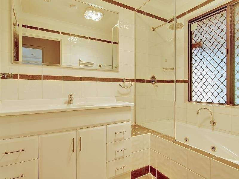 31 Thompson Way, Bull Creek WA 6149