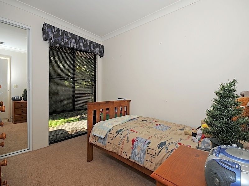 7 Treby Place, Leeming WA 6149