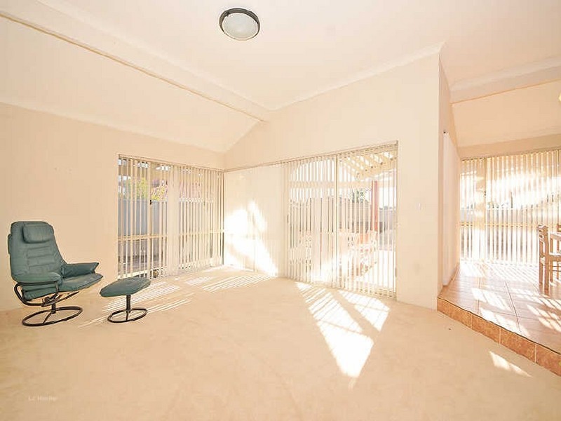12 Twin Branch Rise, Leeming WA 6149