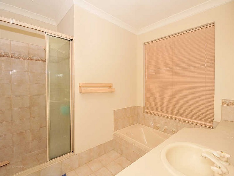 12 Twin Branch Rise, Leeming WA 6149