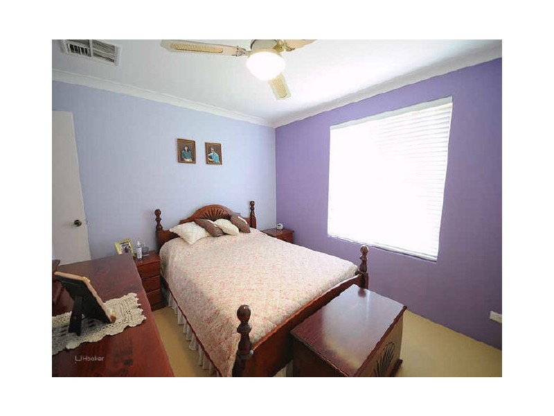 6 McKivett Crescent, Leeming WA 6149