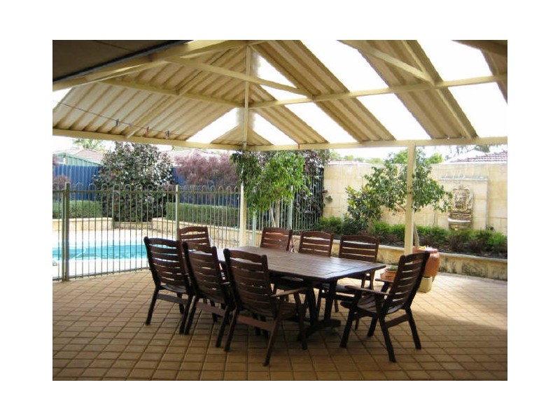 20 Gowther Street, Leeming WA 6149