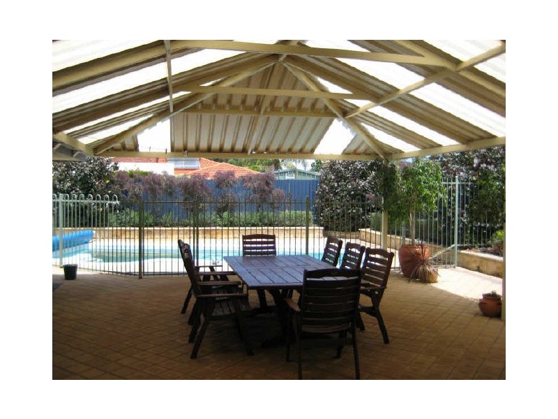 20 Gowther Street, Leeming WA 6149