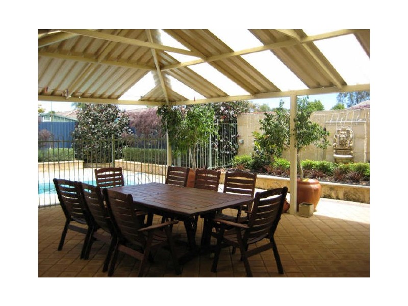 20 Gowther Street, Leeming WA 6149