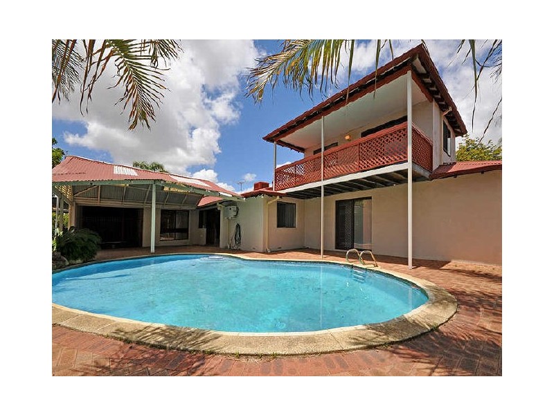 25 Vigors Avenue, Bull Creek WA 6149