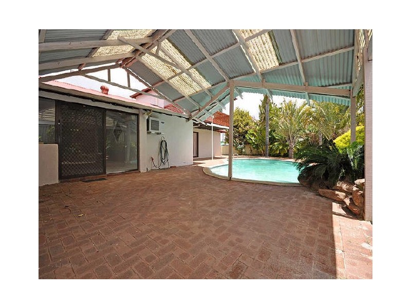 25 Vigors Avenue, Bull Creek WA 6149