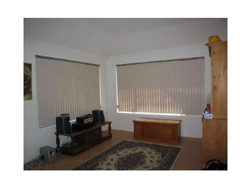 12 Dunnage Court, Atwell WA 6164