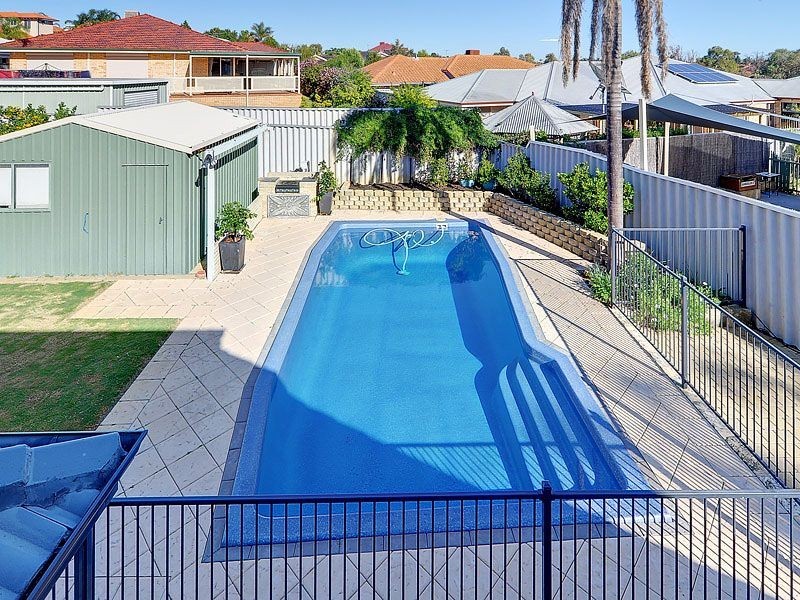 83 Sylvan Crescent, Leeming WA 6149