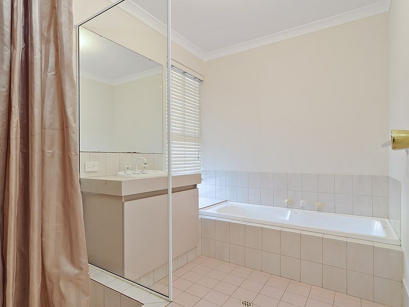 83 Sylvan Crescent, Leeming WA 6149