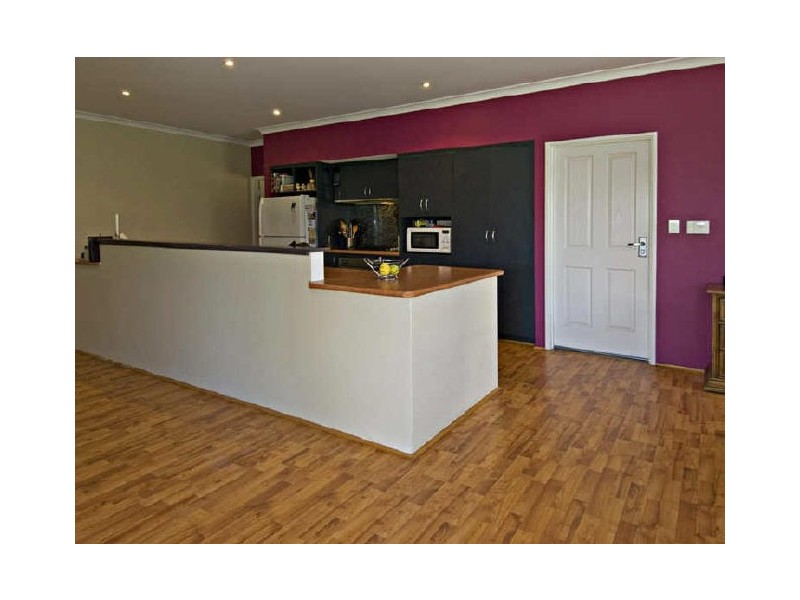 4 Bendee Drive, Atwell WA 6164