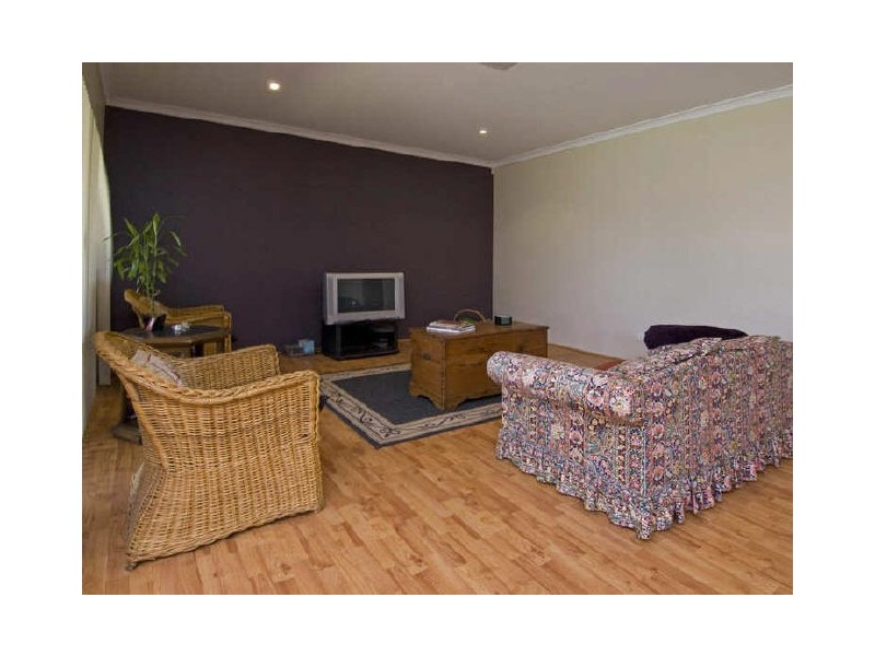 4 Bendee Drive, Atwell WA 6164