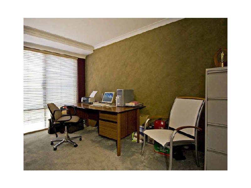 4 Bendee Drive, Atwell WA 6164