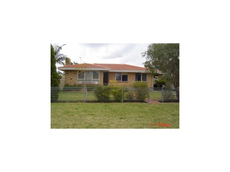 43 Dickson Drive, Middle Swan WA 6056