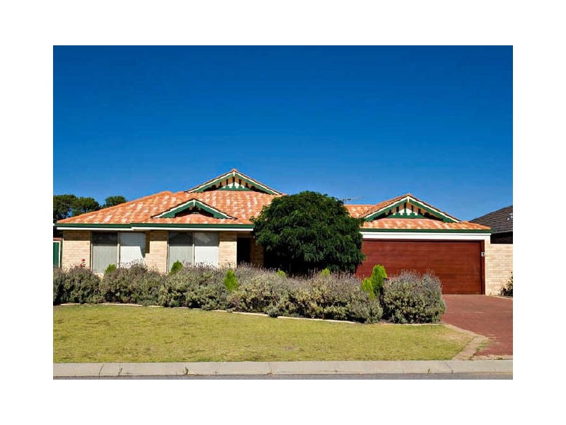 9 Windchime Terrace, Atwell WA 6164