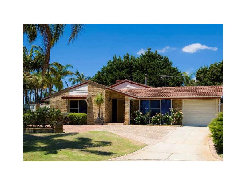 17 Meadow Grove, Leeming WA 6149