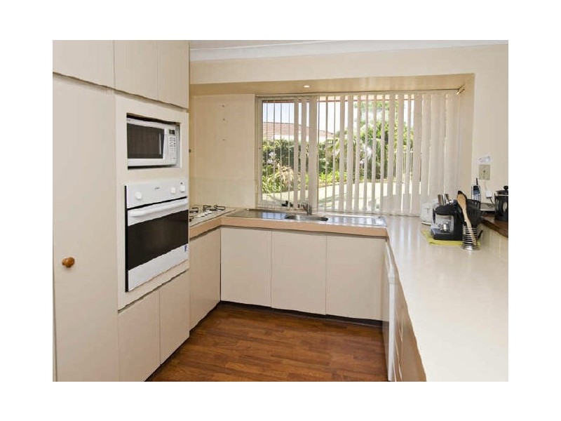17 Meadow Grove, Leeming WA 6149