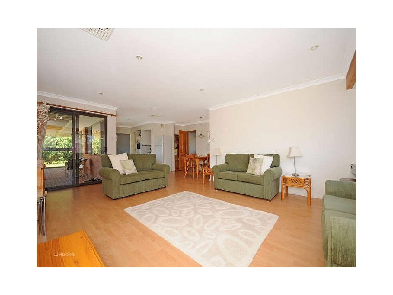 3 Watts Place, Leeming WA 6149