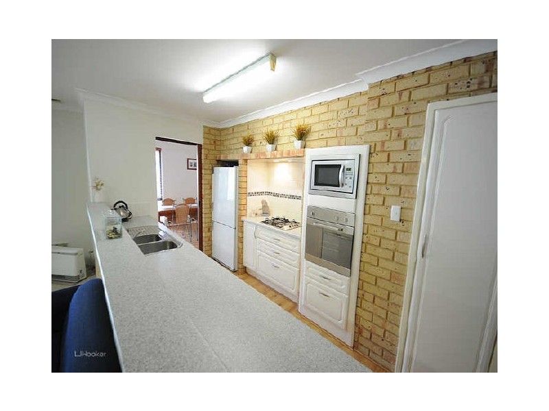 30 Broadbent Loop, Leeming WA 6149