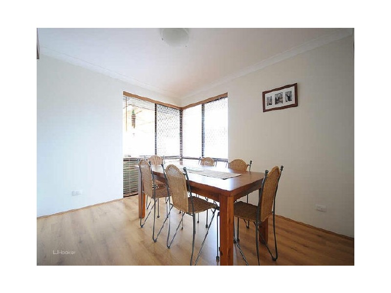 30 Broadbent Loop, Leeming WA 6149