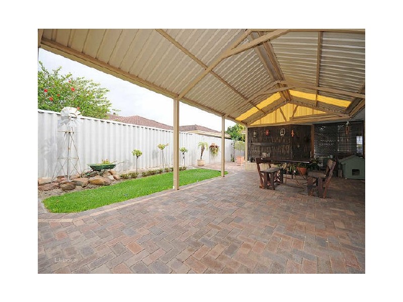 30 Broadbent Loop, Leeming WA 6149