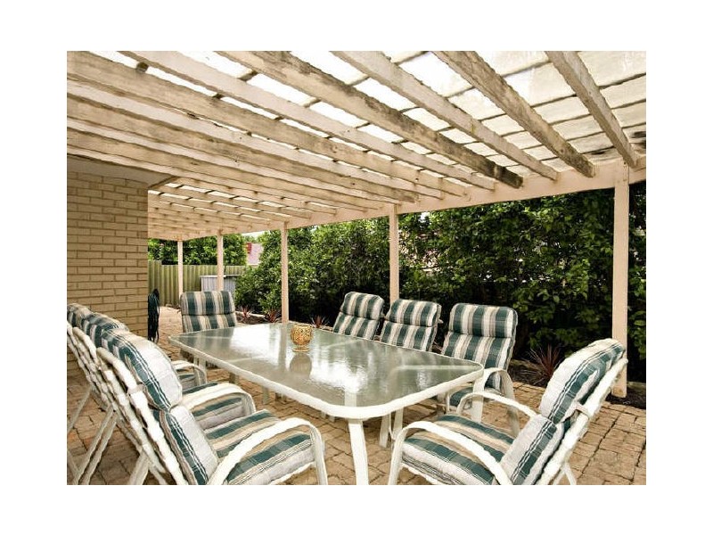 6B Bosworth Place, Leeming WA 6149