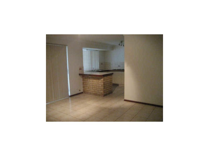 16b The Mews, Kardinya WA 6163