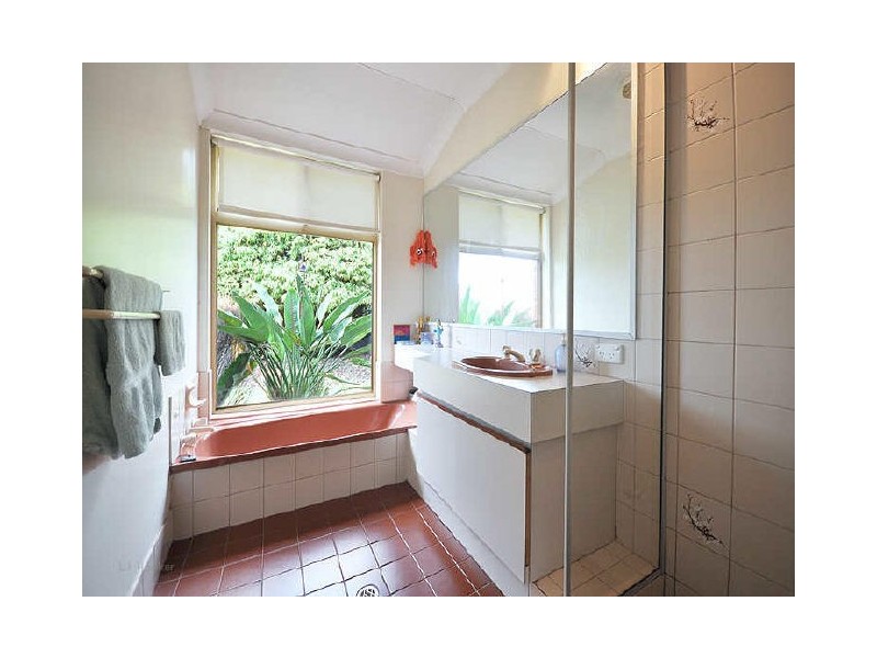 7 Fuller Close, Leeming WA 6149