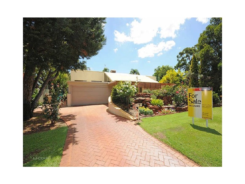 5 Moyle Close, Leeming WA 6149