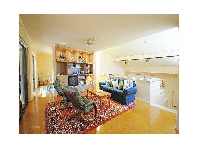 5 Moyle Close, Leeming WA 6149