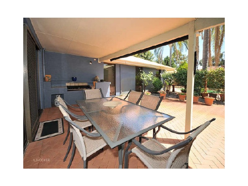 5 Moyle Close, Leeming WA 6149