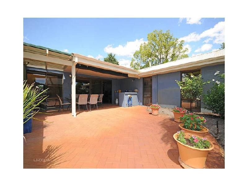 5 Moyle Close, Leeming WA 6149
