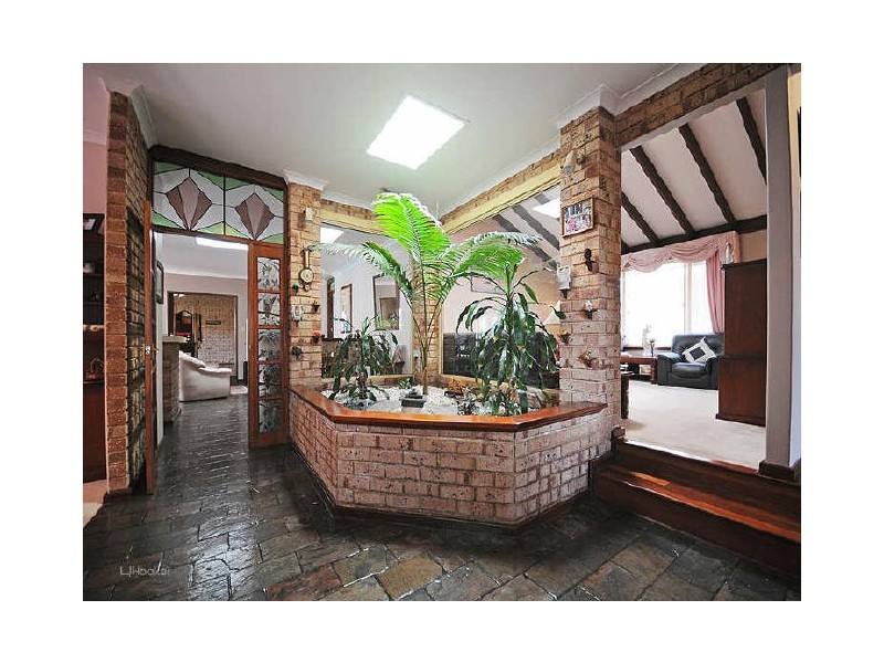 3 Hollingsworth Way, Leeming WA 6149